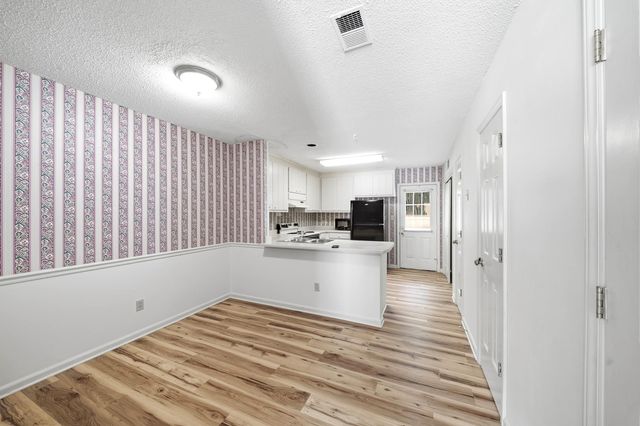 504 S Townes Court, Spartanburg, SC 29301