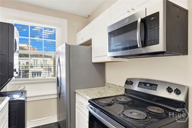 32 E Taylor Street 3, Savannah, GA 31401