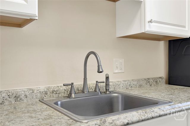 32 E Taylor Street 3, Savannah, GA 31401