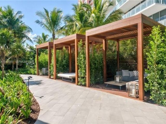 2200 N Ocean Boulevard N804, Fort Lauderdale, FL 33305