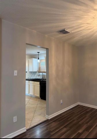 4707 E Parma Drive, Rosenberg, TX 77471