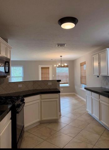 4707 E Parma Drive, Rosenberg, TX 77471