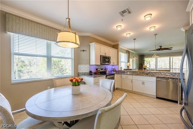 19400 Cromwell CT 201, Fort Myers, FL 33912