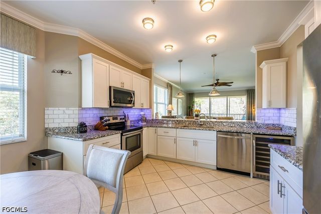 19400 Cromwell CT 201, Fort Myers, FL 33912