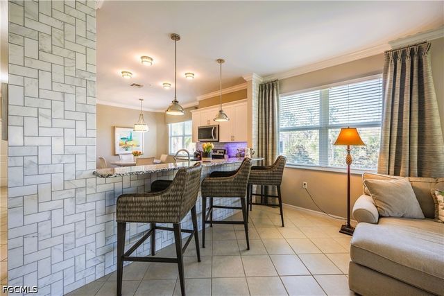 19400 Cromwell CT 201, Fort Myers, FL 33912