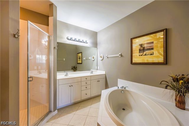 19400 Cromwell CT 201, Fort Myers, FL 33912