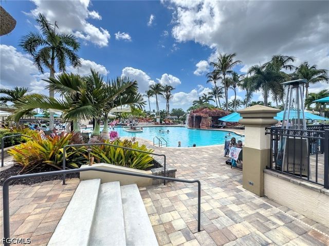 19400 Cromwell CT 201, Fort Myers, FL 33912