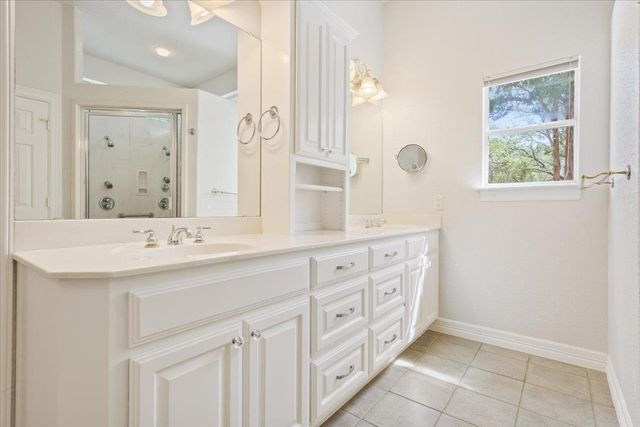 360 River Chase BLVD, Georgetown, TX 78628