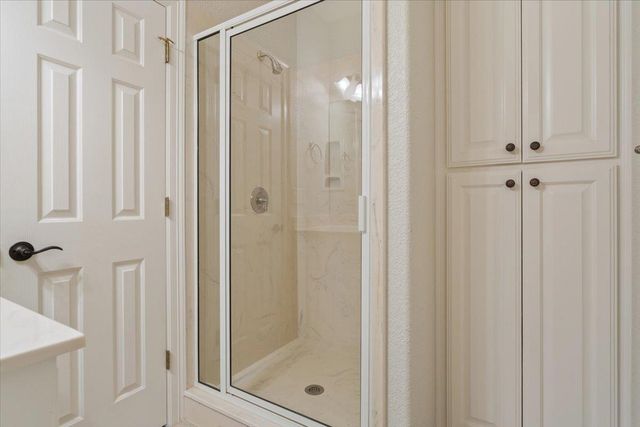 360 River Chase BLVD, Georgetown, TX 78628