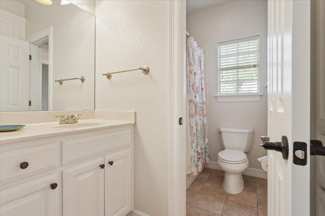 360 River Chase BLVD, Georgetown, TX 78628