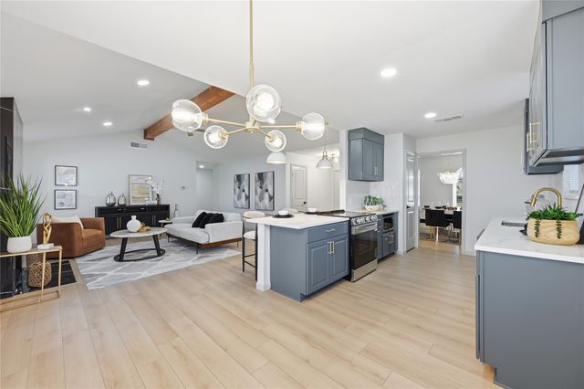 1019 Aspen Lane, Mansfield, TX 76063