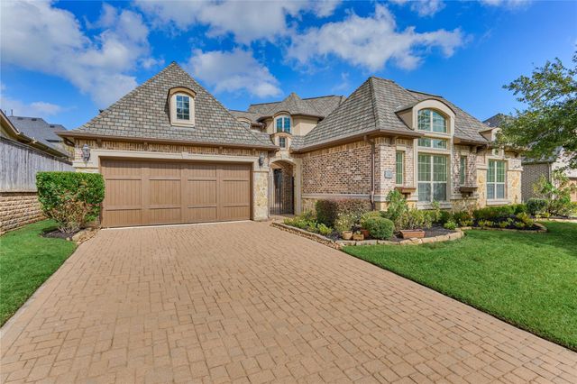 108 Evergreen Oak Drive, Conroe, TX 77384