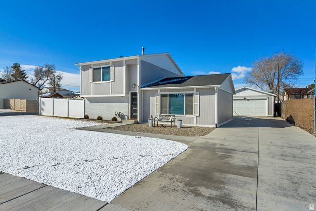 3410 S GREENMONT DR, West Valley City, UT 84120