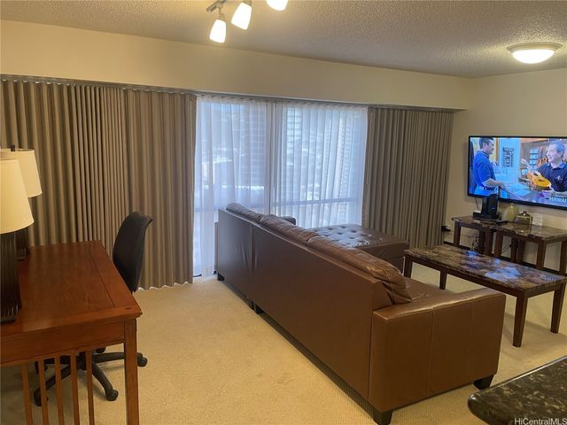 1088 Bishop Street 3111, Honolulu, HI 96813