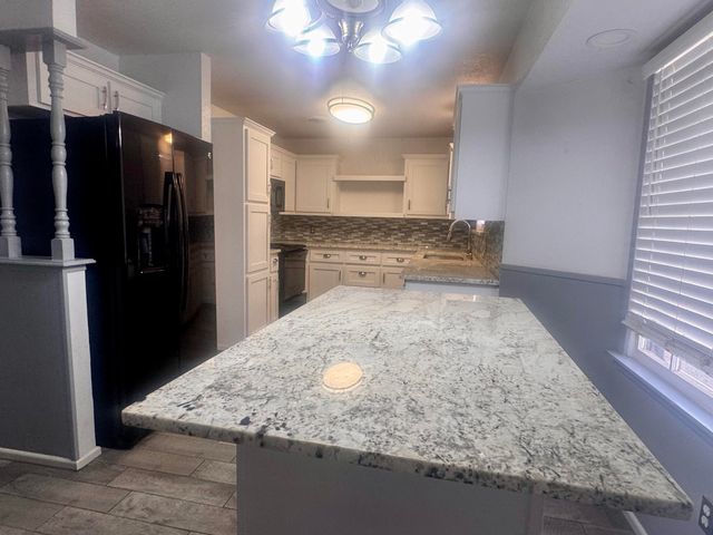 1936 71st Street, Lubbock, TX 79412