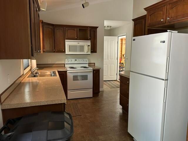12727 104th, Grand Haven, MI 49417