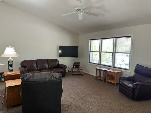 12727 104th, Grand Haven, MI 49417