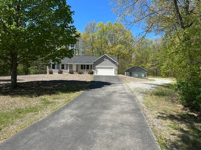 12727 104th, Grand Haven, MI 49417