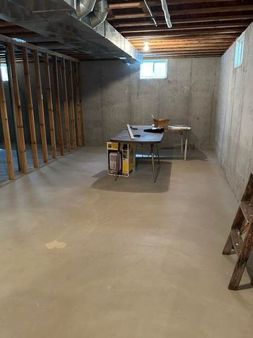 12727 104th, Grand Haven, MI 49417