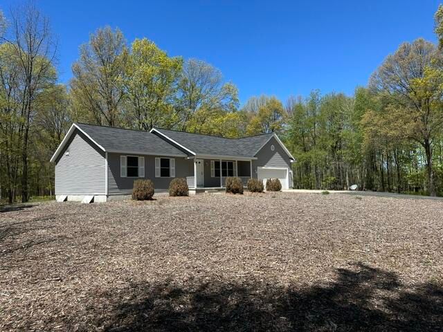 12727 104th, Grand Haven, MI 49417