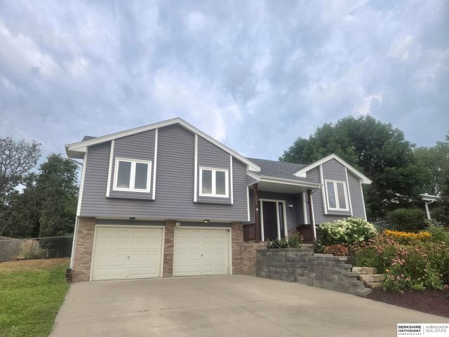 1533 TRUMBALL Terrace, Plattsmouth, NE 68048