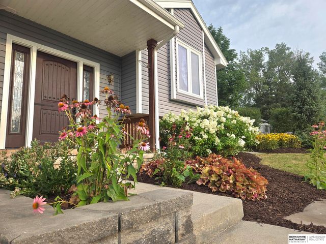 1533 TRUMBALL Terrace, Plattsmouth, NE 68048