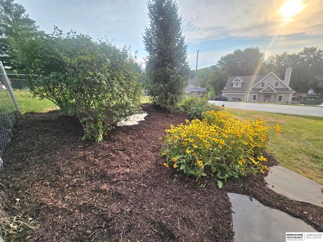 1533 TRUMBALL Terrace, Plattsmouth, NE 68048