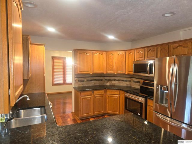1533 TRUMBALL Terrace, Plattsmouth, NE 68048