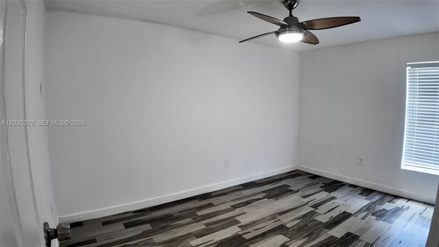 2138 SW 6th St 101, Miami, FL 33135