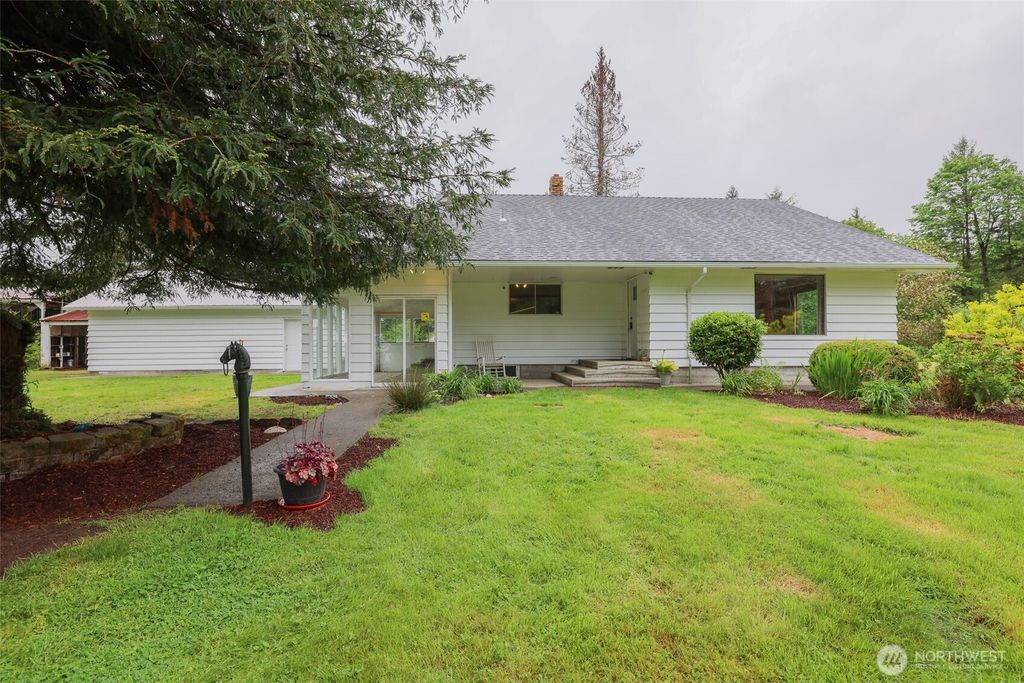 38013 US 2, Sultan, WA 98294