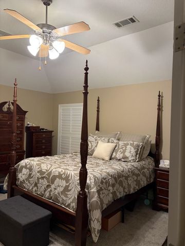 70 LEWIS FAIRWAY CIR, Oakland, TN 38060