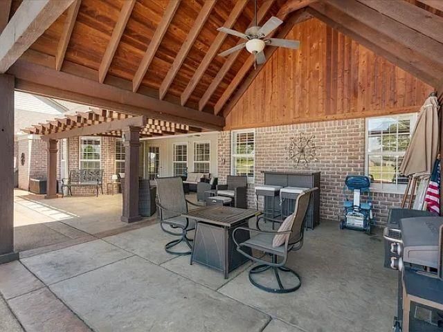 70 LEWIS FAIRWAY CIR, Oakland, TN 38060