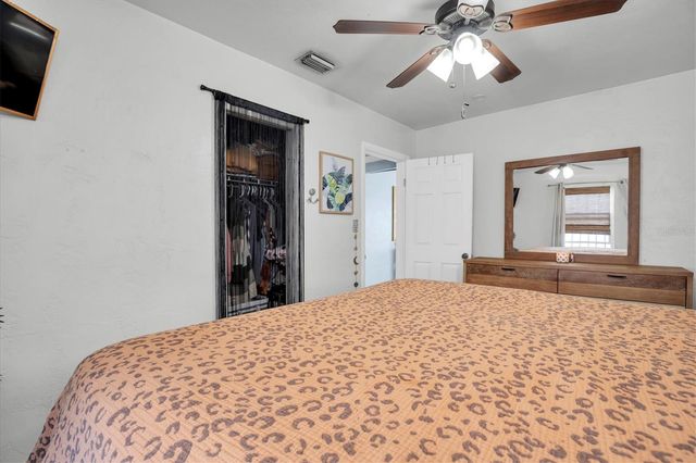 4929 36TH AVENUE N, St Petersburg, FL 33710