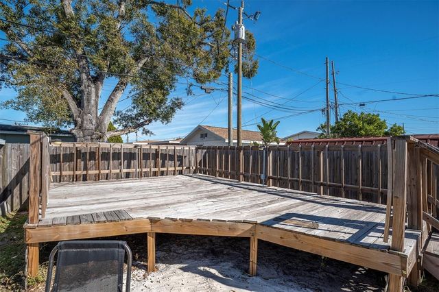 4929 36TH AVENUE N, St Petersburg, FL 33710