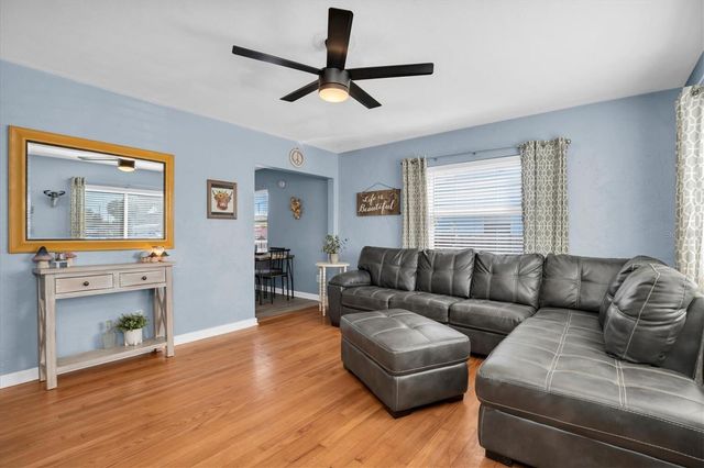 4929 36TH AVENUE N, St Petersburg, FL 33710