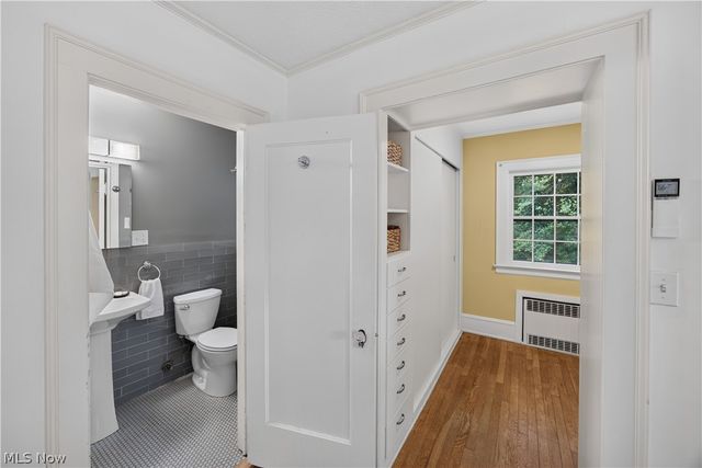 2228 Chatfield Drive, Cleveland Heights, OH 44106