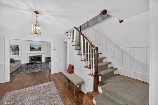 2228 Chatfield Drive, Cleveland Heights, OH 44106