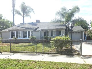 17500 Arminta, Northridge, CA 91325