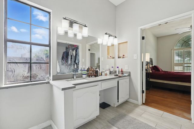 4192 N Colony Boulevard, The Colony, TX 75056