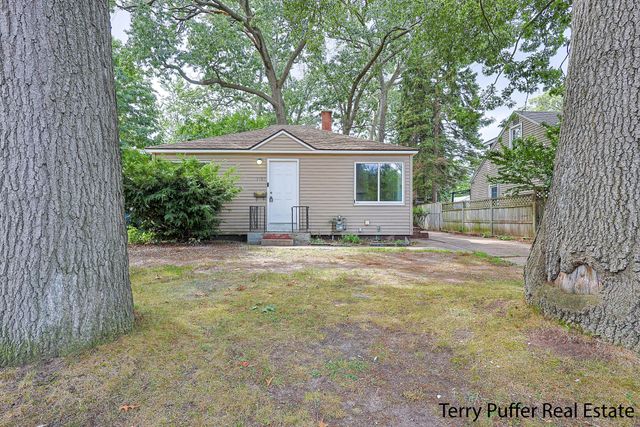 2165 Letart Avenue, Muskegon City, MI 49441