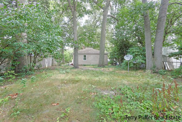 2165 Letart Avenue, Muskegon City, MI 49441