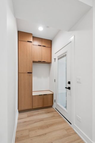 2647 W Walton Street 1, Chicago, IL 60622