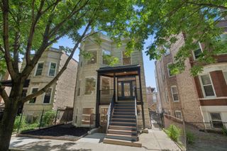 2647 W Walton Street 1, Chicago, IL 60622