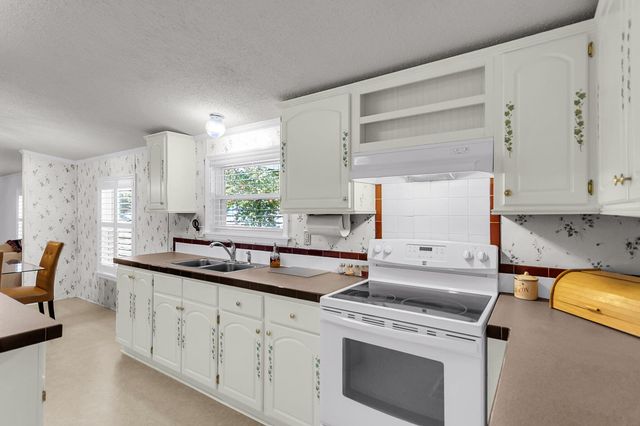 408 Treeline Drive, Moncks Corner, SC 29461