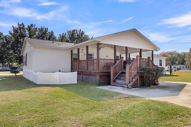 408 Treeline Drive, Moncks Corner, SC 29461