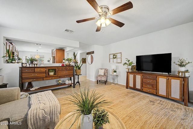 8076 W SONOMA Way, Florence, AZ 85132