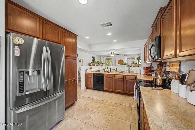 8076 W SONOMA Way, Florence, AZ 85132