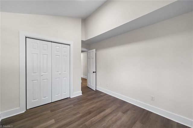 1037 Madison Avenue, Winston-salem, NC 27103