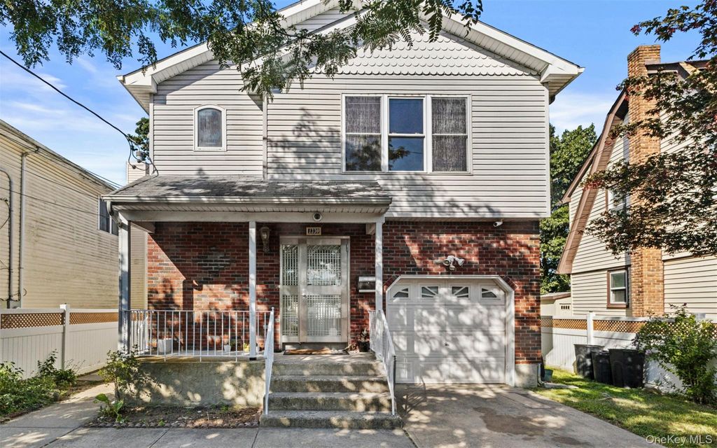1330 Tanglewood Road, Rockville Centre, NY 11570
