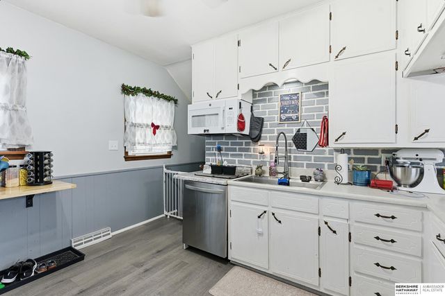 1029 E Military Avenue, Fremont, NE 68025